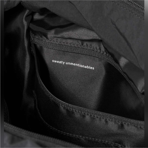 Rare!!! New!!! LULULEMON Dash All Day Duffel Bag 20L Black - Picture 12 of 16